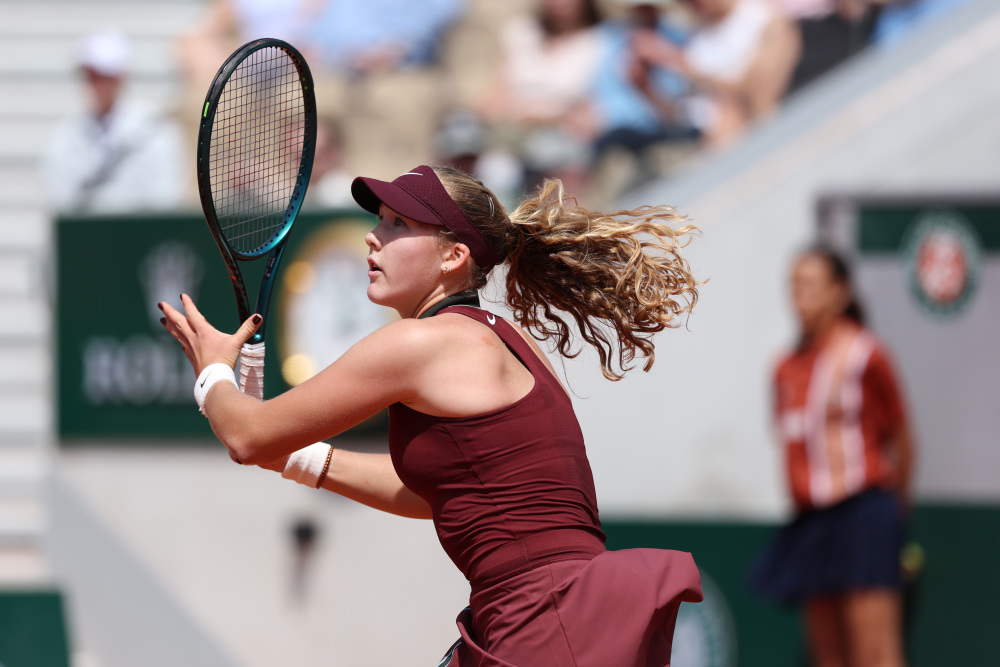 杀青8年《美人鱼2》还未上映，王晶一语点破真相，周星驰被坑惨了